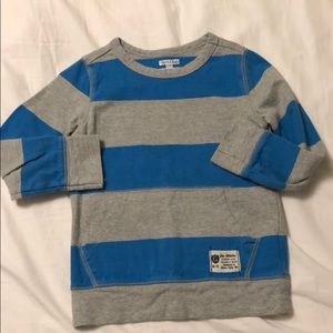 GAP long sleeved shirt 5t